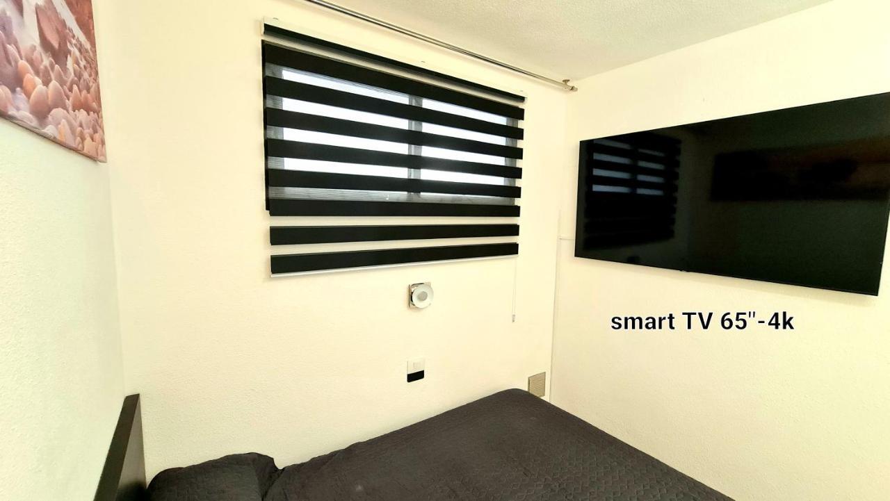 Oceanfront Deluxe-45M,Heated Pools,2Aircondition, 2Tv-65",Dishwasher,600Mb,Lift,Amadores View ! Плая дел Кура Екстериор снимка
